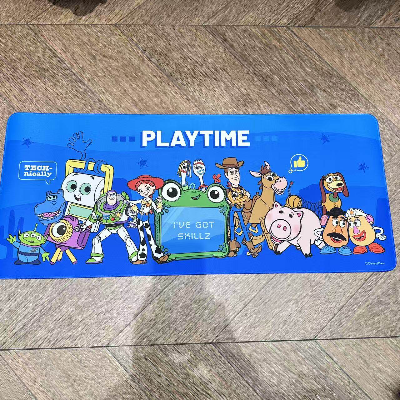 Tech Accessories Desk - Большой коврик для мыши Disney Pixar